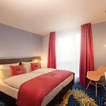 מלון - The Niu, Mood By Ihg