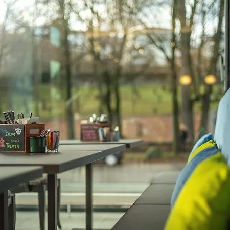 - The Niu, Mood By Ihg