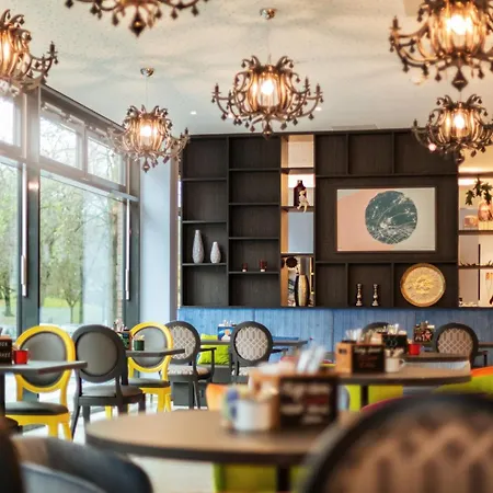 - The Niu, Mood By Ihg ホテル 3*