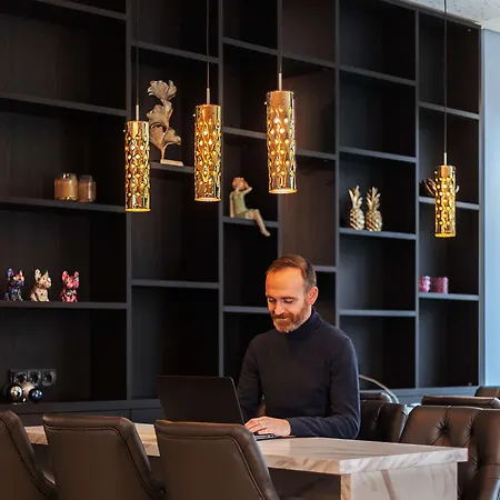 - The Niu, Mood By Ihg Hotel Mohuč