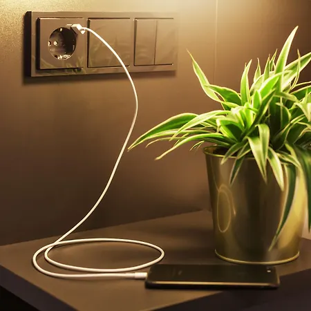 - The Niu, Mood By Ihg Hotel 3*