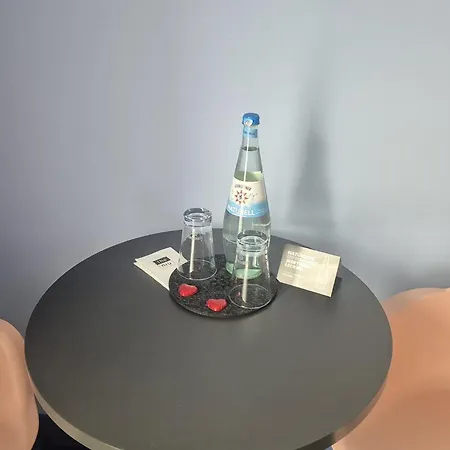 - The Niu, Mood By Ihg Otel Mainz