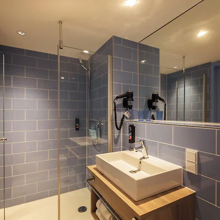 - The Niu, Mood By Ihg מלון 3*