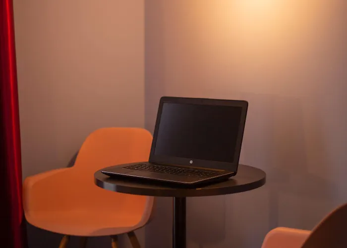 Hotel - The Niu, Mood By Ihg 3*