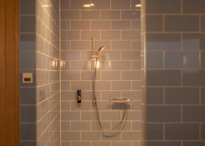 - The Niu, Mood By Ihg 3* Mainz